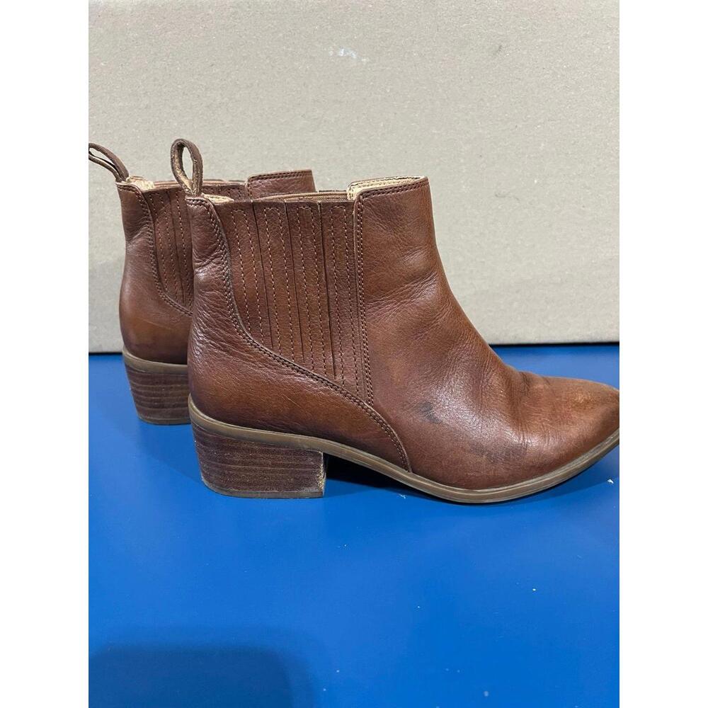 Crown Vintage leather ankle boot